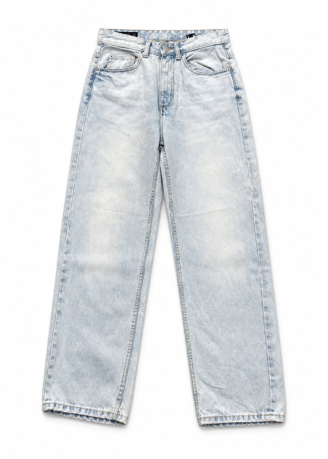 Pull&Bear light-wash wide-leg jeans on a white background