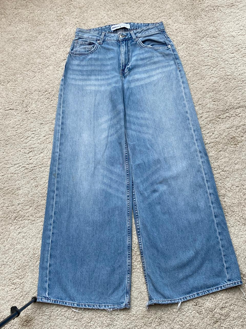 Original front photo of Bershka light-wash extra-wide jeans